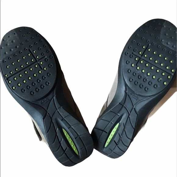 Clark’s Wave Mary Jane Shoes - Picture 7 of 8